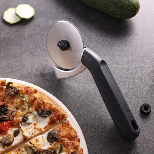 Pizza & Pastry Cutters