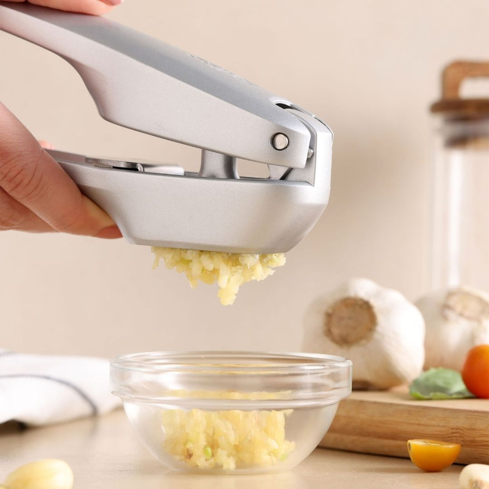 Zyliss Susi 4 Garlic Press