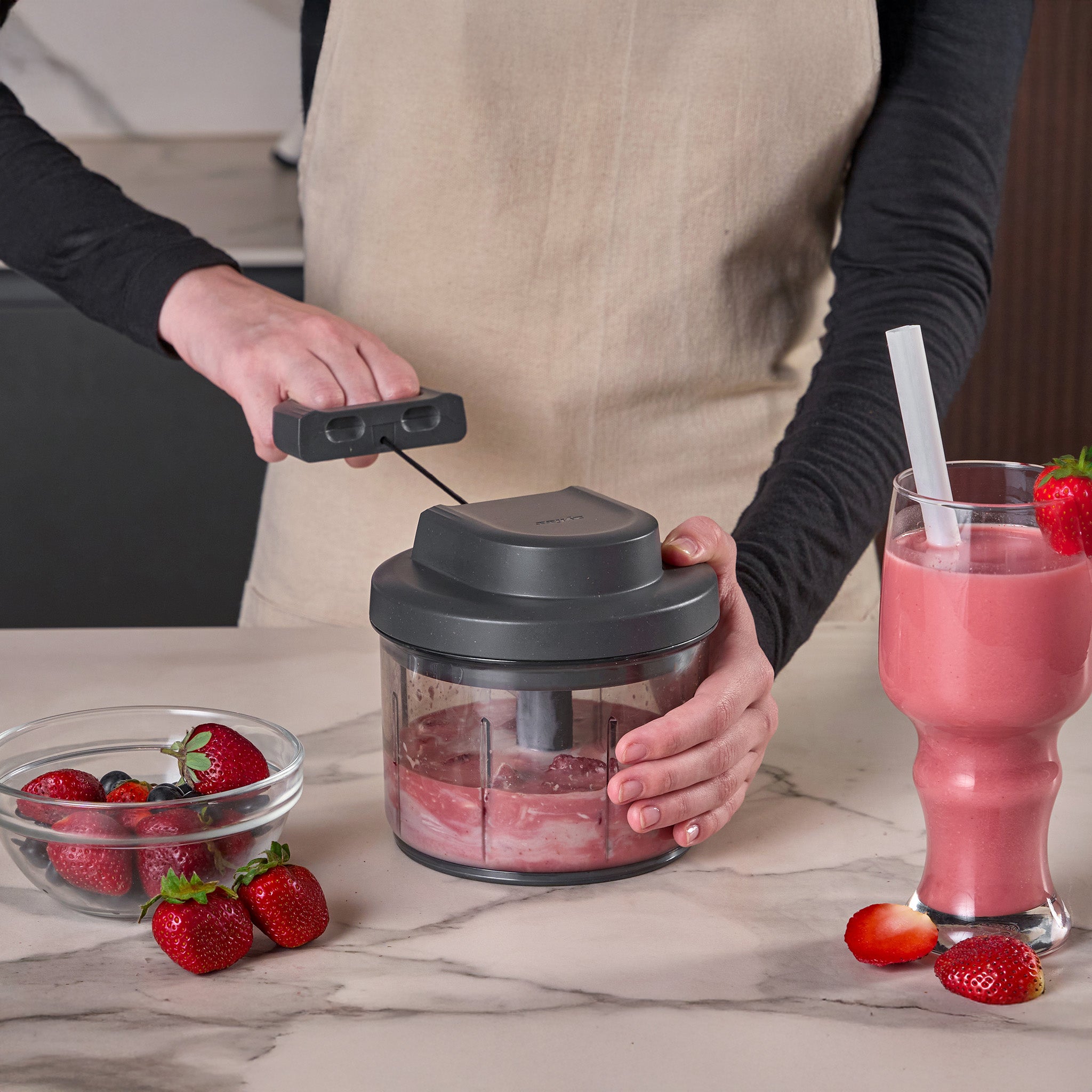 Zyliss Easy Pull Food Processor, Manual Hand-Powered Chopper