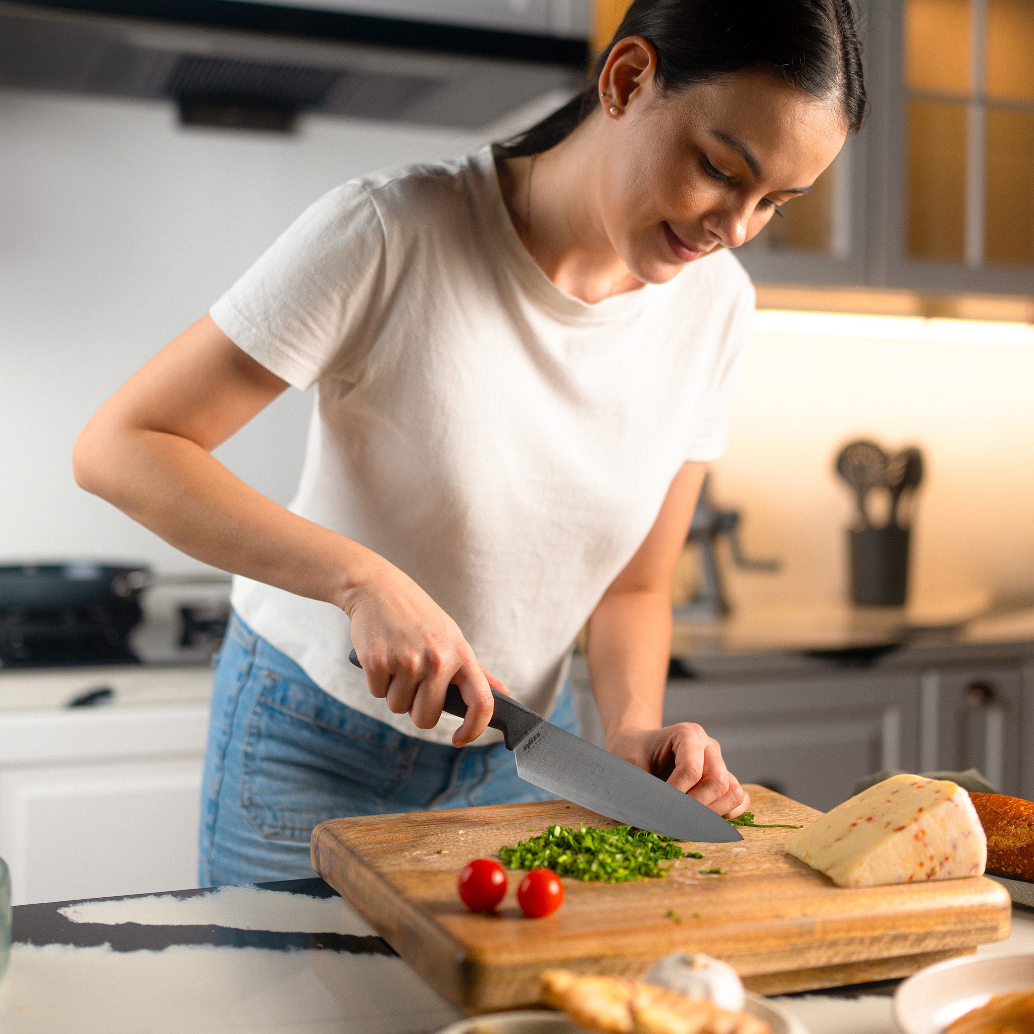Zyliss Chef Knife – Professional Culinary Excellence