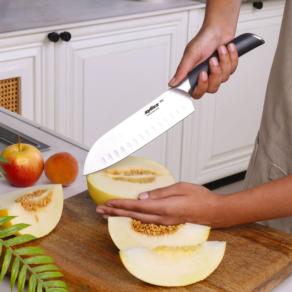 Comfort Pro Santoku Knife 18.5cm / 7"