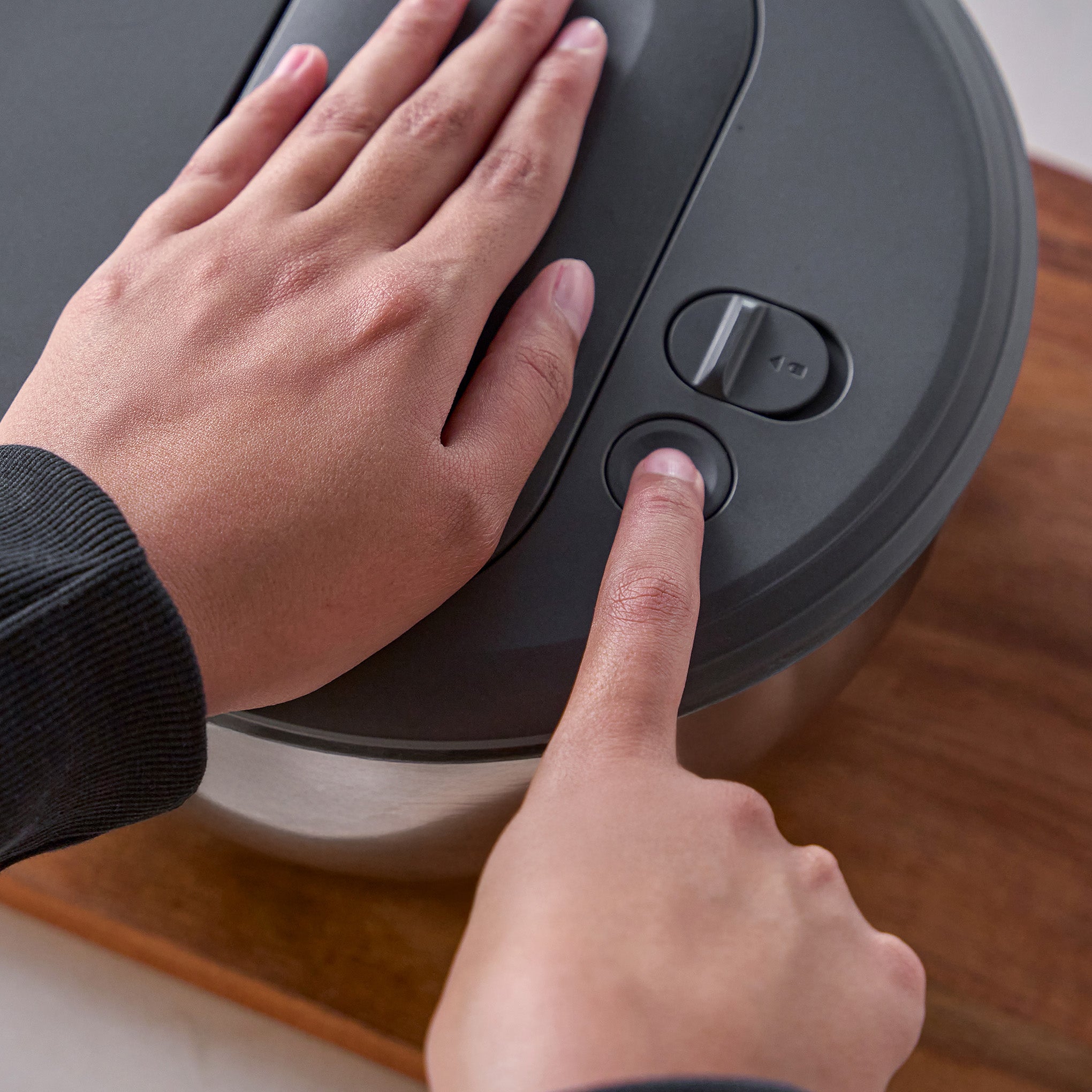 Zyliss Swift Dry Salad Spinner Stainless Steel S – Durable