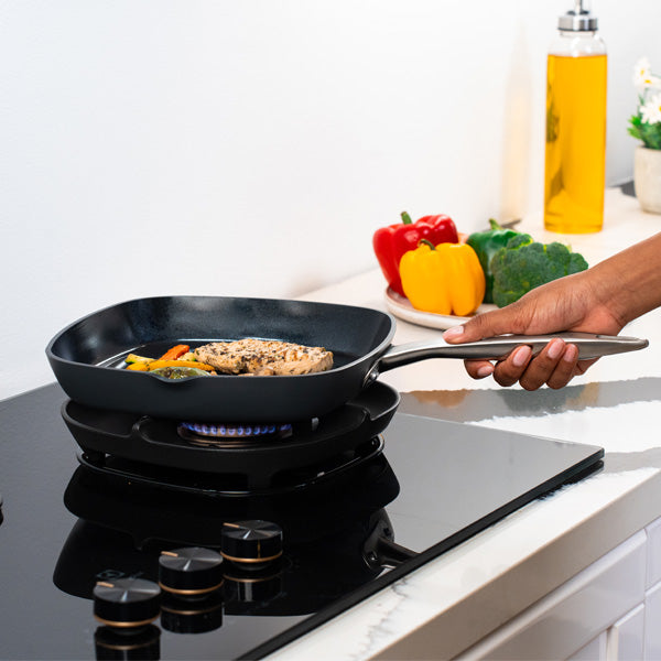 Zyliss Ultimate Pro Ceramic Square Grill Pan (26cm / 10¼