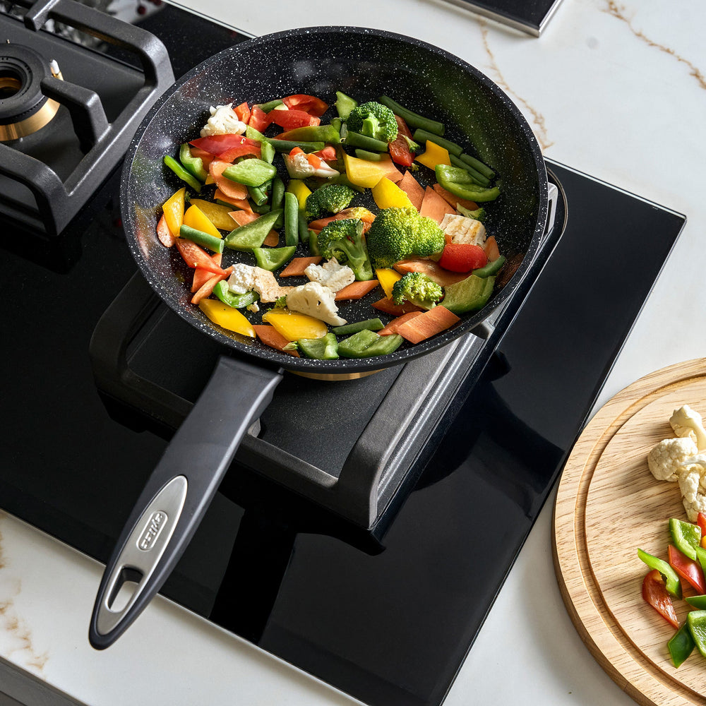 Zyliss Ultimate Ceramic Fry Pan 9.4"