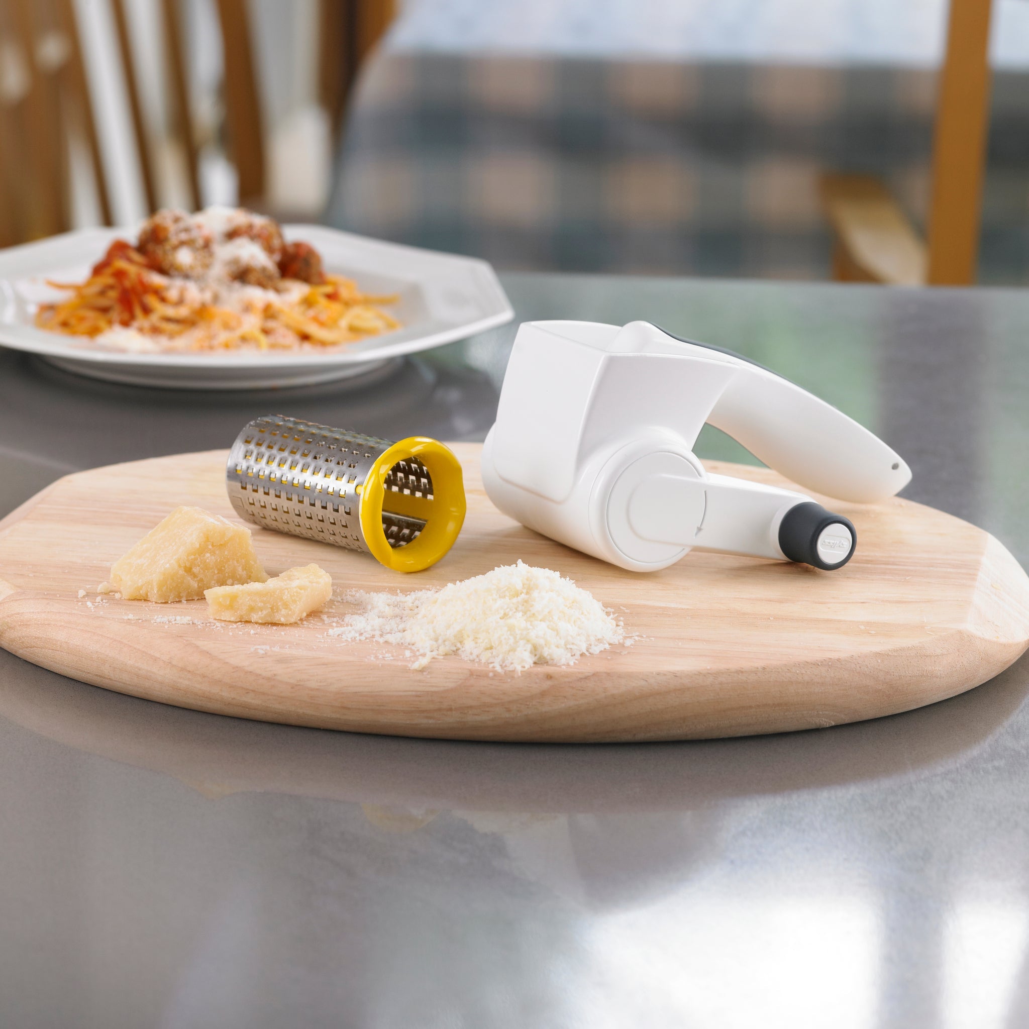Zyliss チリス ポテトチッパー ポテト＆ベジタブルカッター スイス製 Zyliss Classic Cheese Grater - Timeless & Efficient Grating Tool