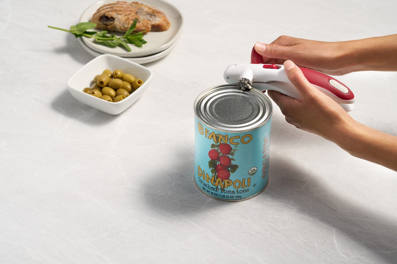 Can Opener with Magnet lifter, Manual-Efficient Smooth Edge Safe